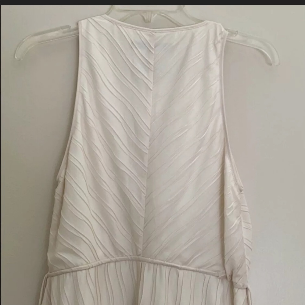 BCBGMaxAzria - Picture 3 of 5
